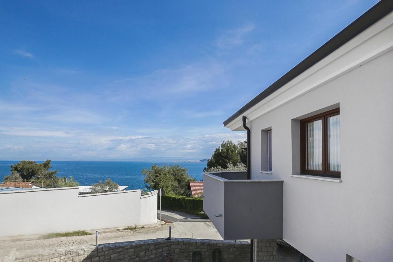 Apartments Villa Sofia Црвени-Врх Экстерьер фото