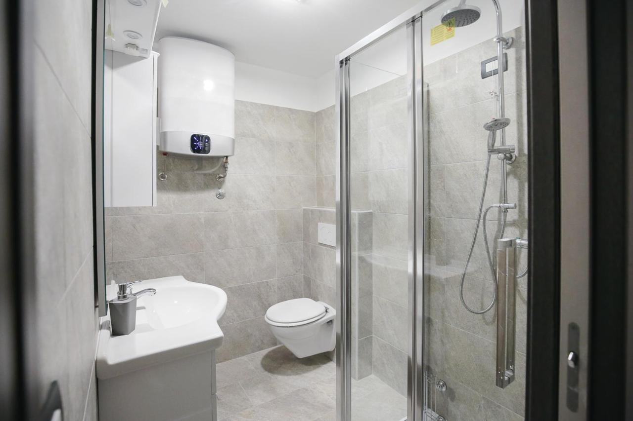 Apartments Villa Sofia Црвени-Врх Экстерьер фото