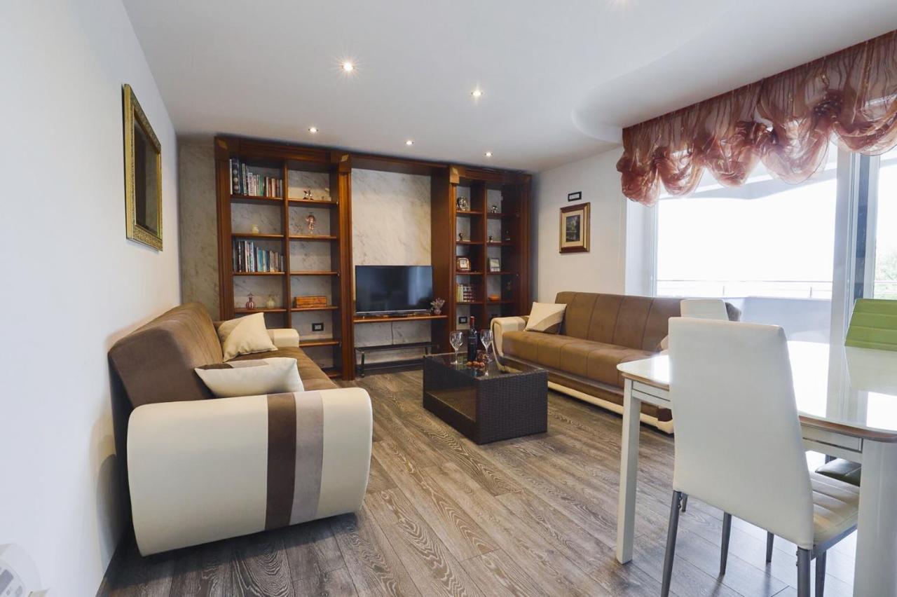 Apartments Villa Sofia Црвени-Врх Экстерьер фото